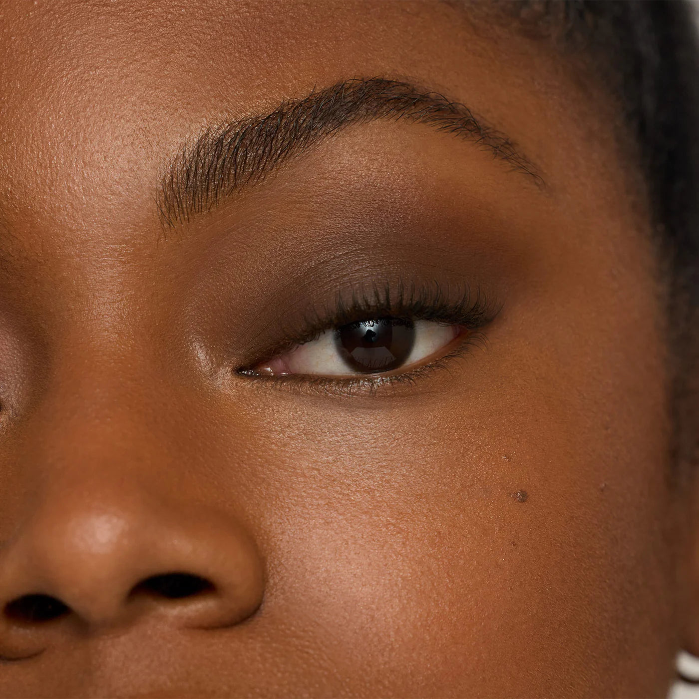 #JI Eye Shadow Sticks_americano (mattes, sattes Dunkelbraun)