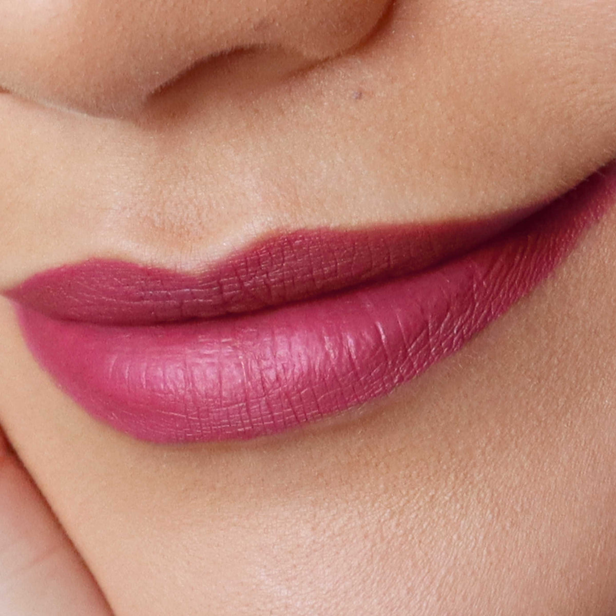 #ji beyond matte lip stain_obsession (Himbeerrot)