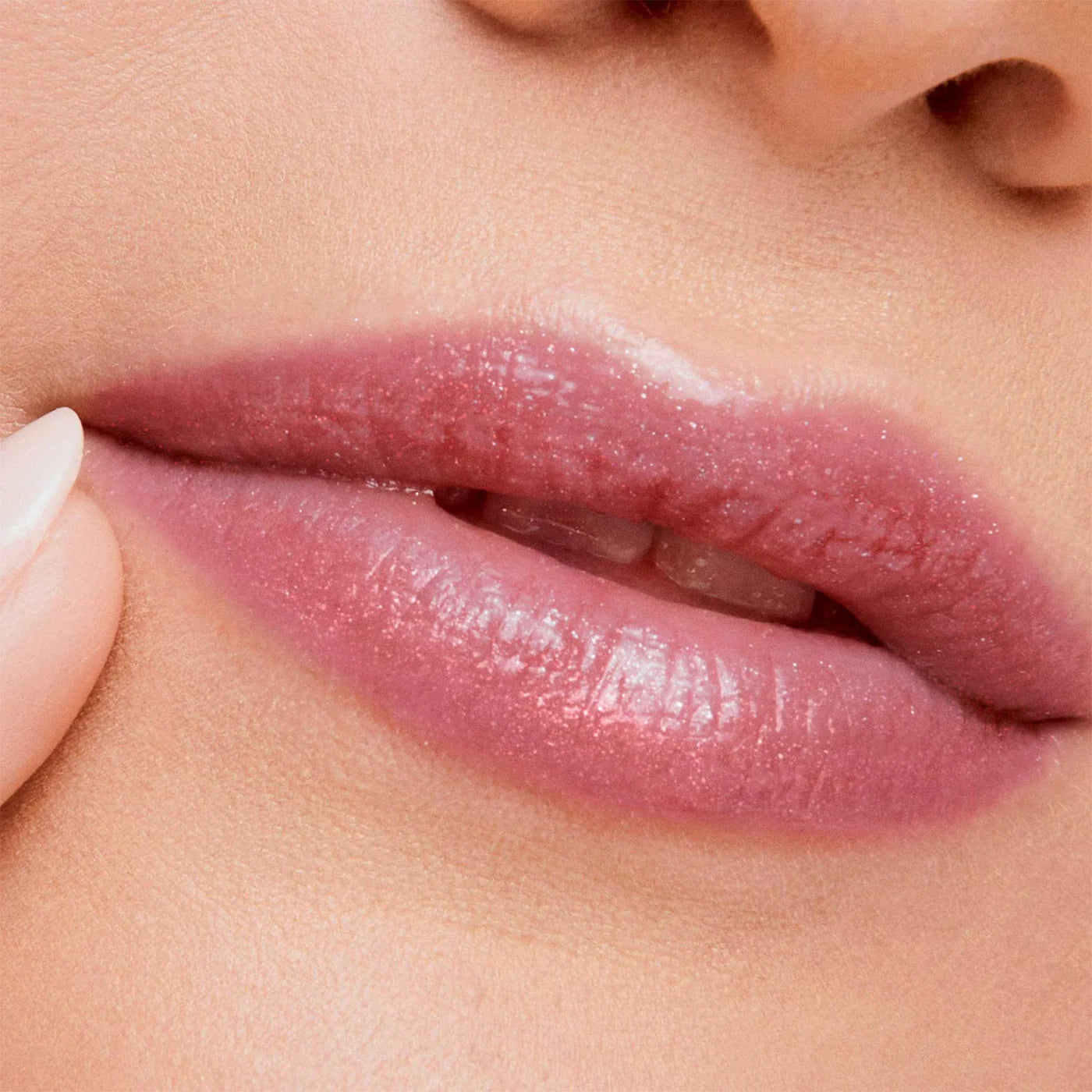 #JI Hyaluronic Lip Gloss_Kir Royale (rot schimmernde Pflaume)